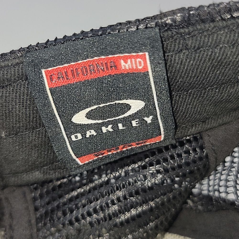 Oakley Hat Cap Snapback Trucker Black - Picture 10 of 10